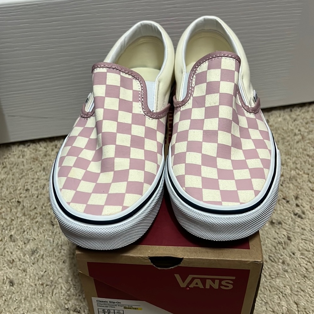 Vans- Classic Slip-On- Zephyr Pink checkerboard- size 7.5 women’s
